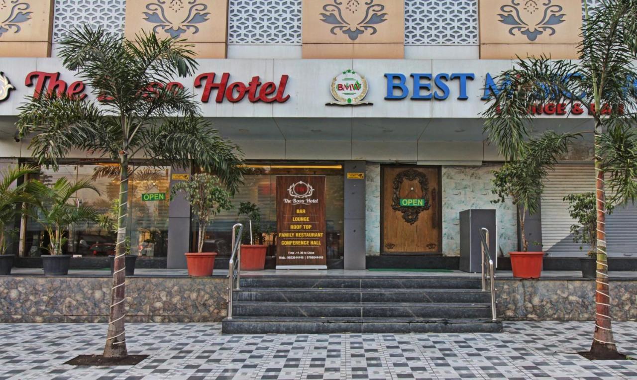 Treebo The Boss Hotel Raipur  Exterior photo